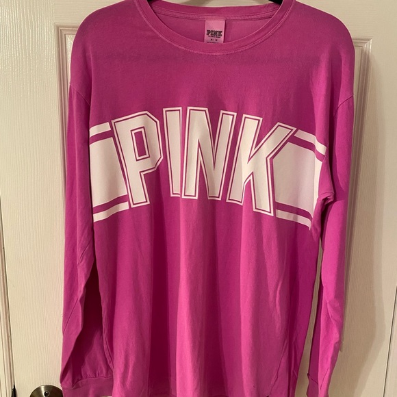 PINK by Victoria Secret Magenta Long Sleeve - Picture 1 of 4
